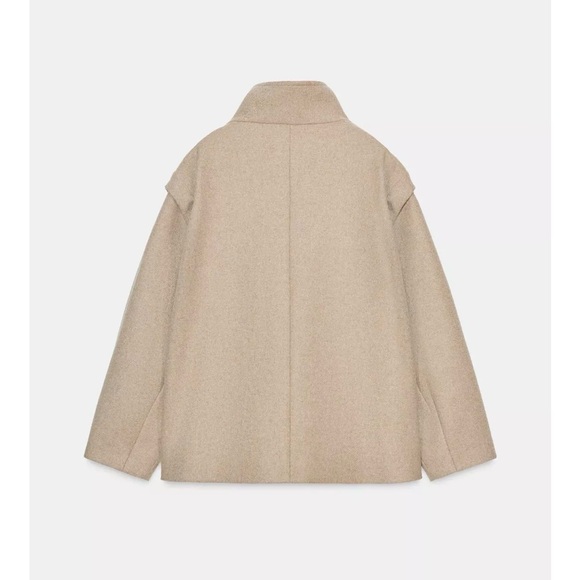 Beautiful stylish Zara Short Wool Coat with High Neck - Picture 4 of 6